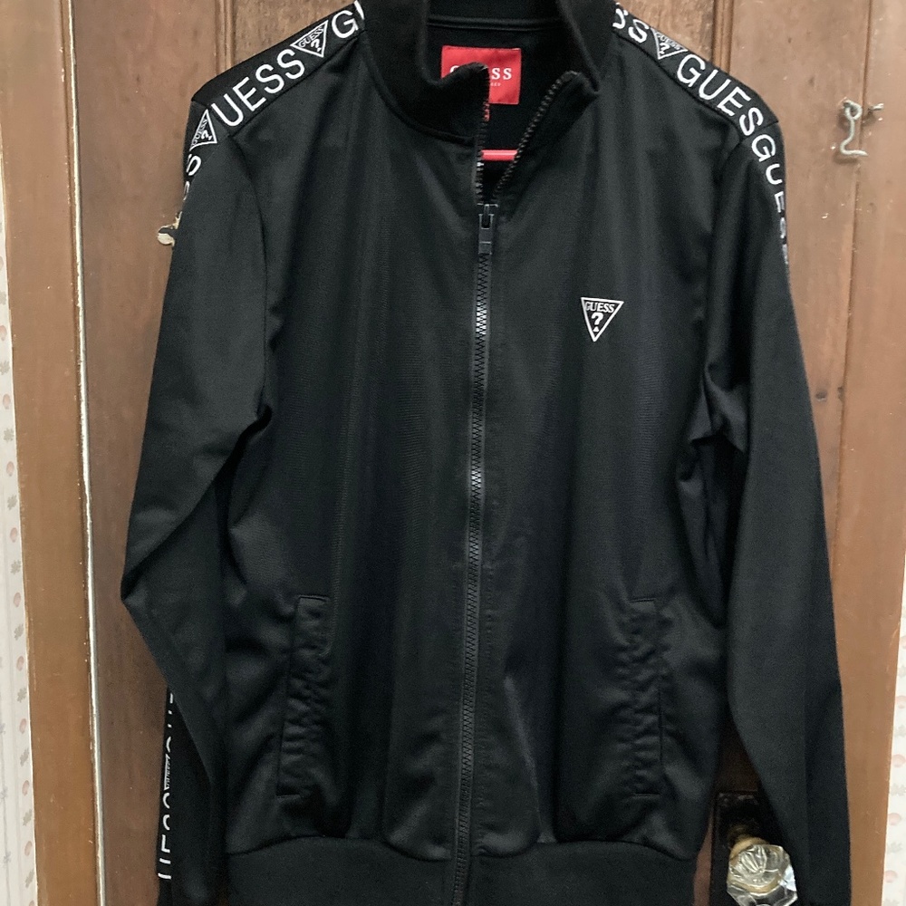 Guess zippered jacket
